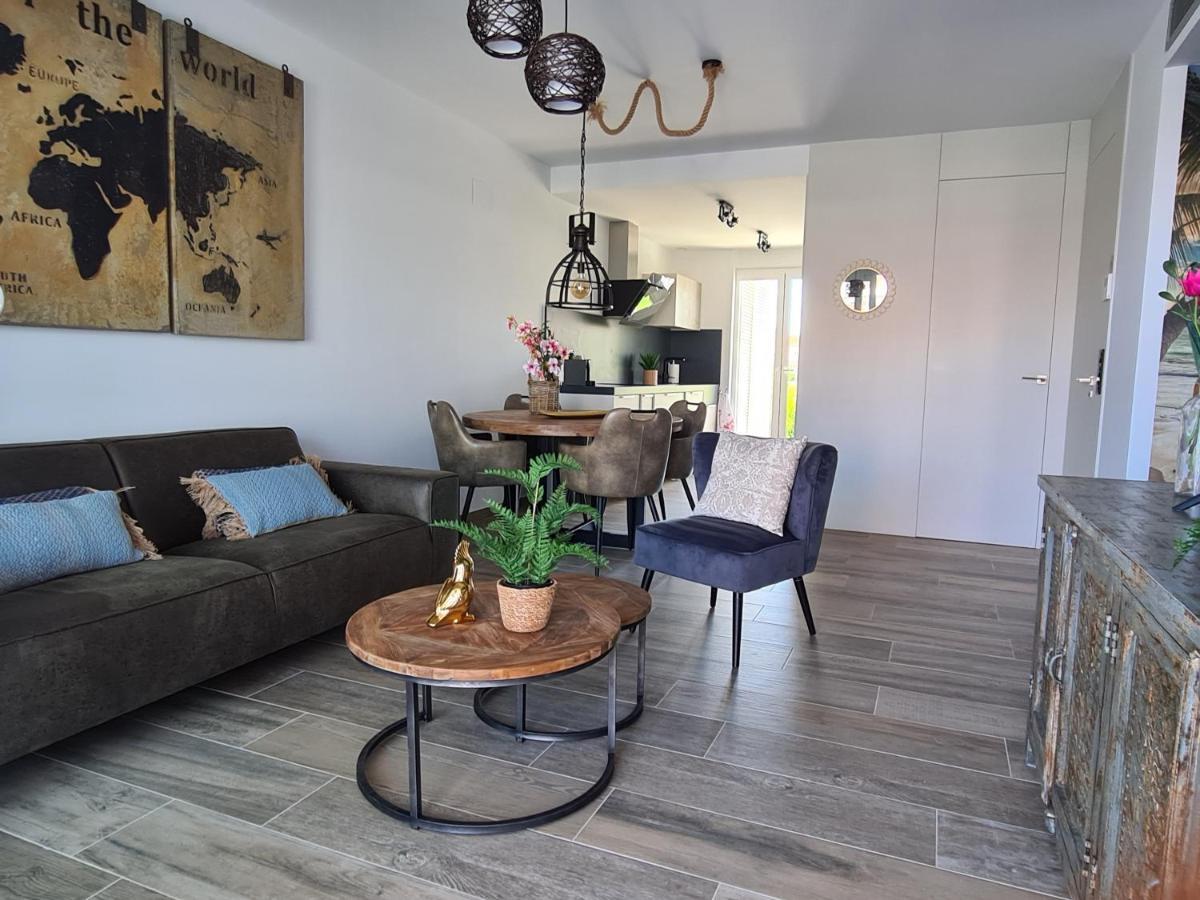 Residence Bali Τορεβιέχα Εξωτερικό φωτογραφία